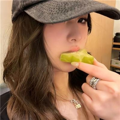 魔女的条件 在线播放海报